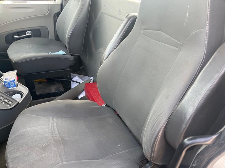 2015-international-prostar-image-47