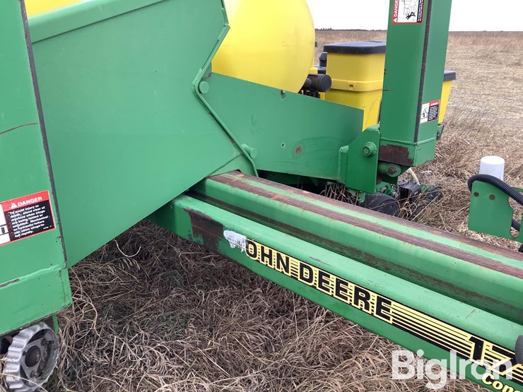 2001-john-deere-1770-image-17