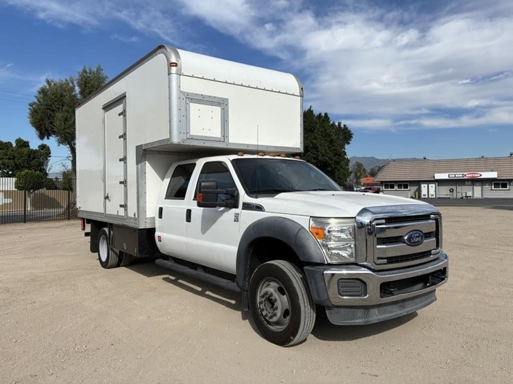 2016-ford-f550-xlt-image-2