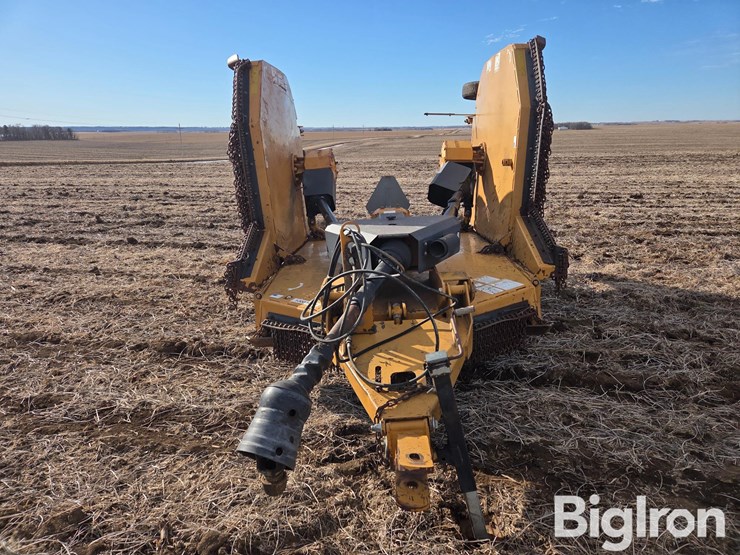 woods-bw18000-batwing-rotary-shredder-image-8