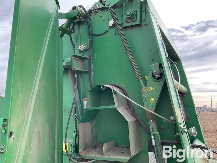 1998-john-deere-566-image-18