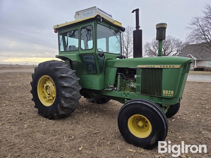 1970-john-deere-5020-image-3