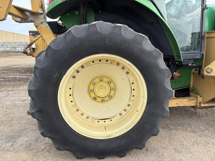 2003-john-deere-7220-image-16