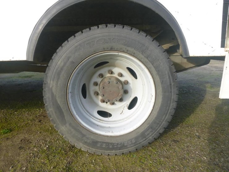 2008-ford-f550-image-18