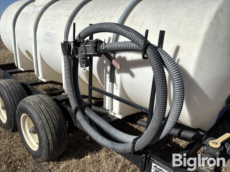 1999-behnke-/-b-b-t/a-1000-gallon-nurse-trailer-image-12