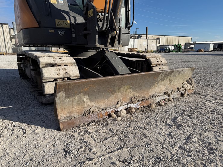 2019-case-cx80c-image-5