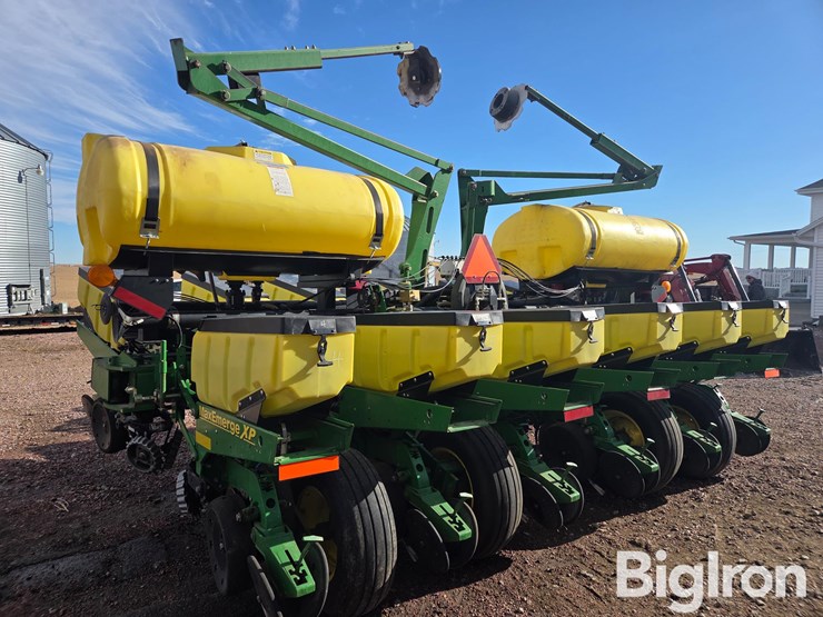 2012-john-deere-1760-image-5