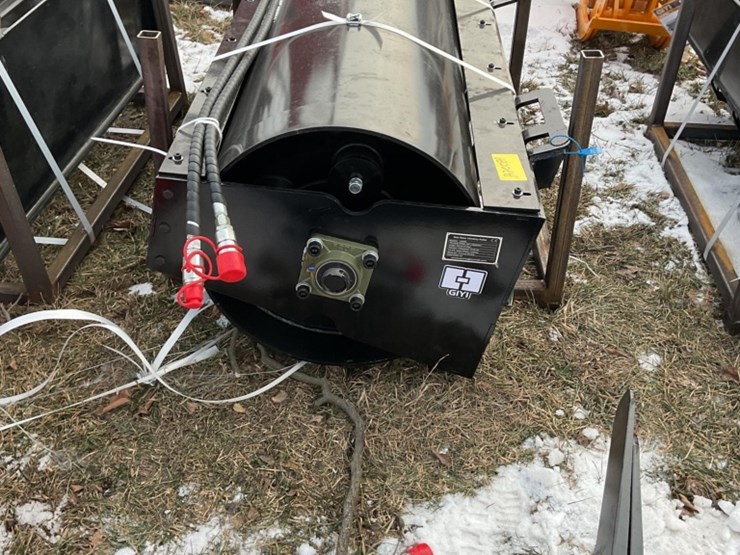 giyi-vr59-skid-steer-vibratory-roller,-59"-width,-908-lbs,-serial-d-yluj-251275-image-5