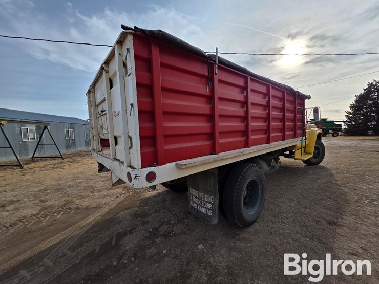 1975-ford-f600-image-5