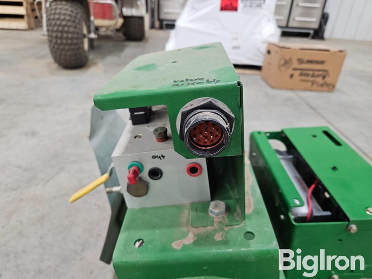 john-deere-1770nt-image-11