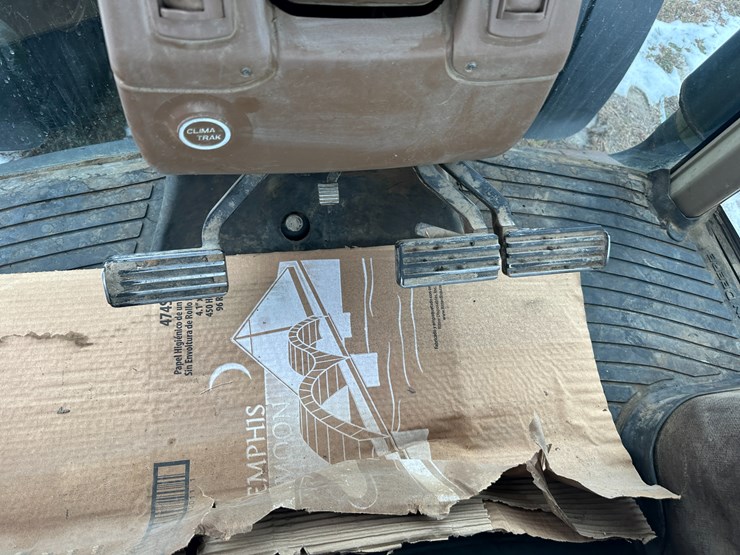 john-deere-8330-image-59