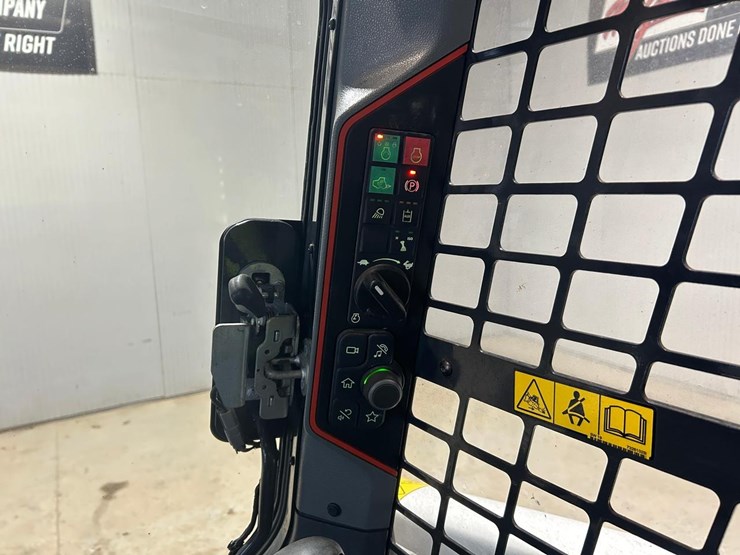 2021-bobcat-s64-image-20