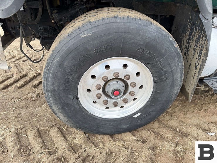 2012-international-workstar-7500-image-10