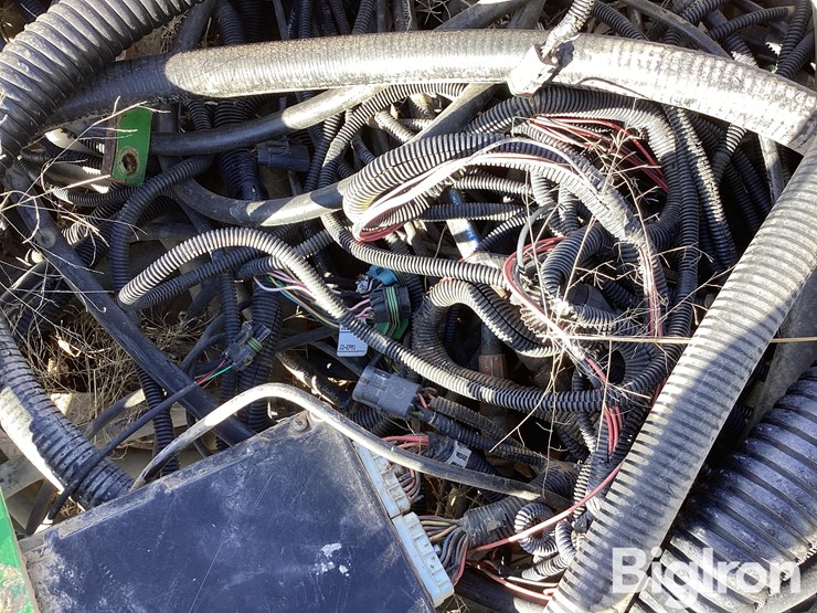 john-deere-7200-image-12