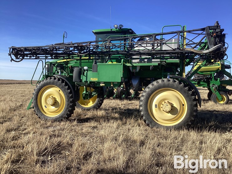 2011-john-deere-4730-image-8