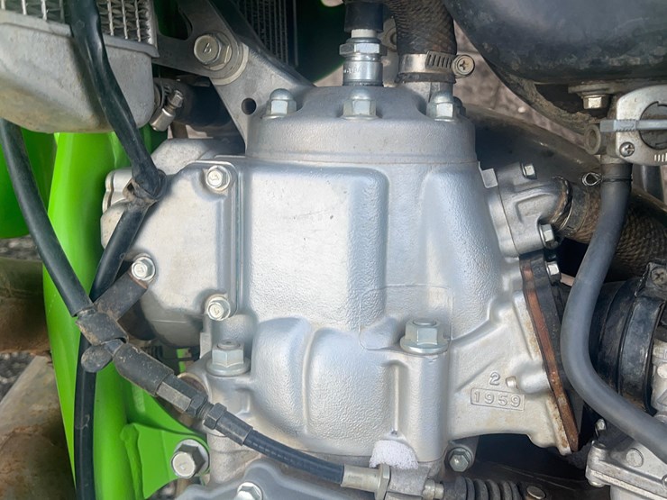 2001-kawasaki-kx250-dirt-bike-image-14