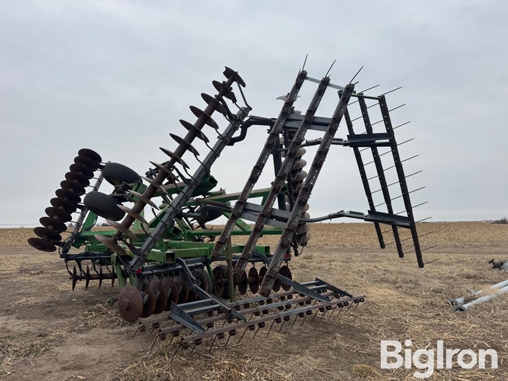 john-deere-630-image-3