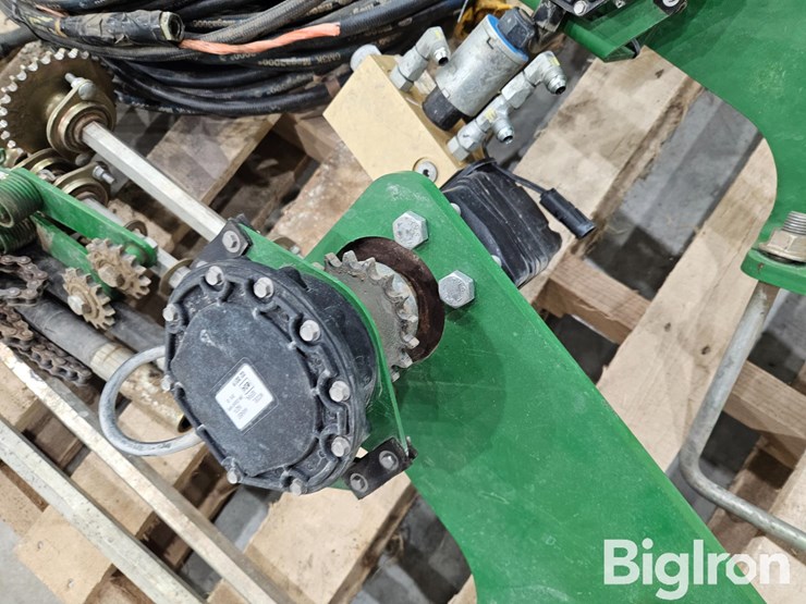 john-deere-1770nt-image-13