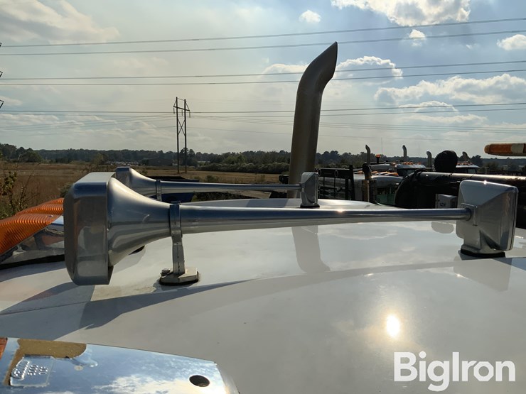 2012-kenworth-t800-image-7