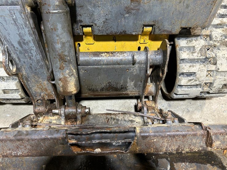 volvo-mct135c-image-10