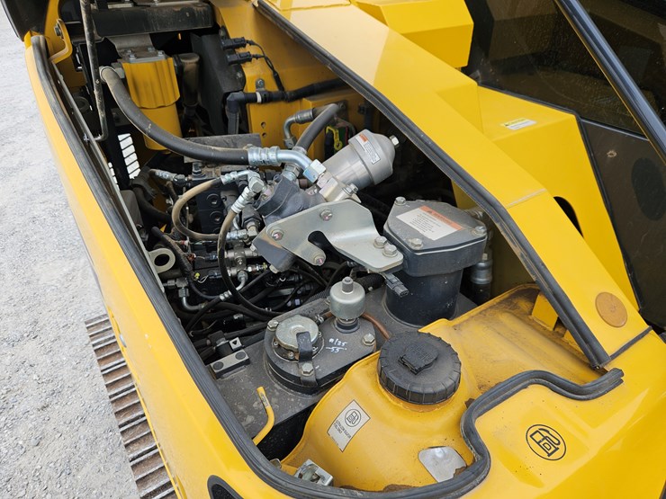 2022-komatsu-pc88mr-11-image-22