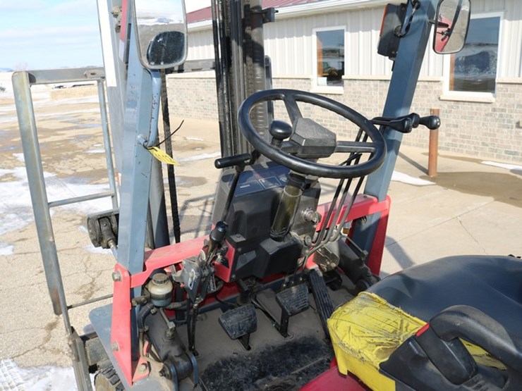 #4112-•-nissan-high-power-18-forklift-image-9