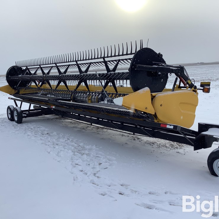 2014 NEW HOLLAND 880CF-30
