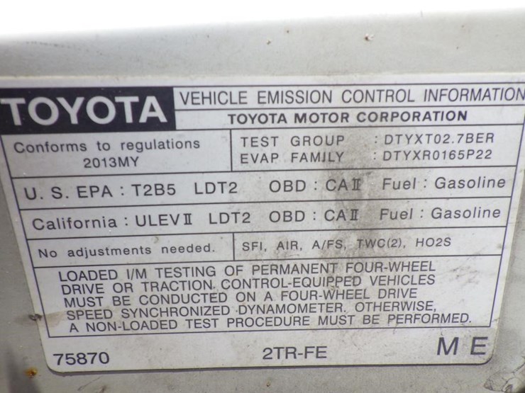 2013-toyota-tacoma-image-10