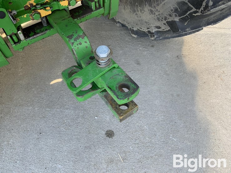 2015-john-deere-6155r-image-9