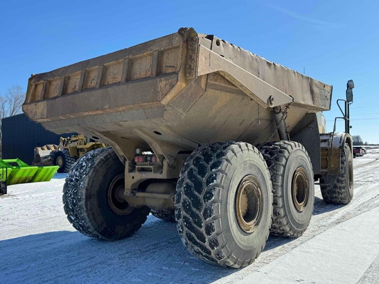 2007-caterpillar-740-image-5