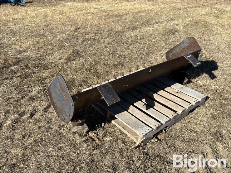 front-end-loader-dozer-blade-image-7