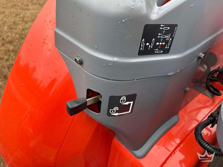 2025-kubota-l4060d-42hp-4wd-utility-loader-tractor-image-26