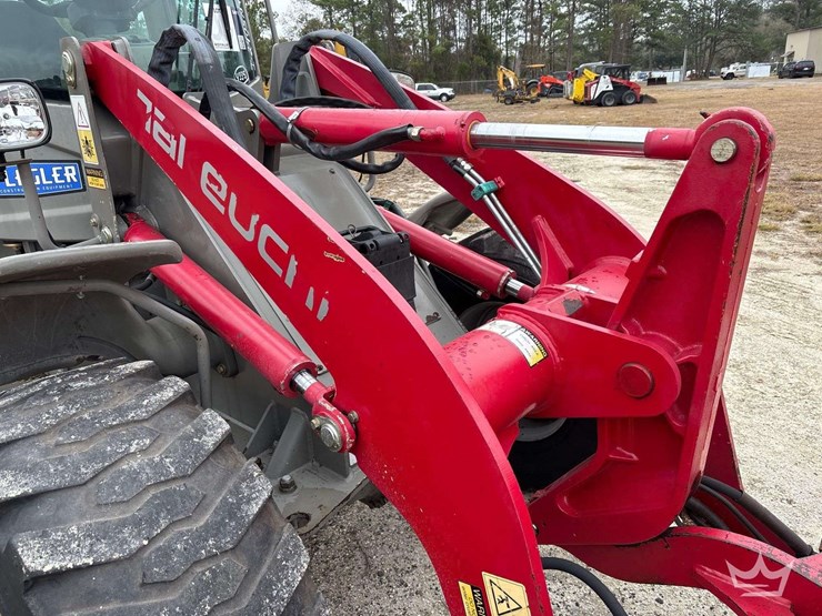 2016-takeuchi-tw65-image-12