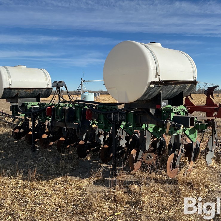 Schlagel 8R30 Strip Till