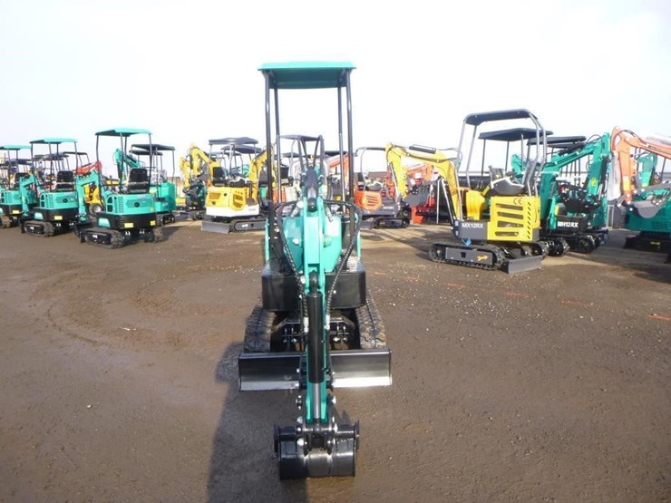 agt-qh12r-hydraulic-excavator-image-6