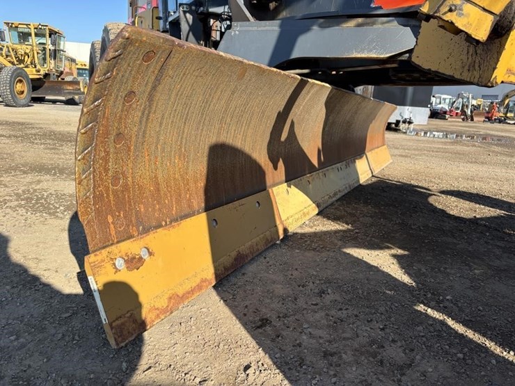 2008-deere-772d-image-23