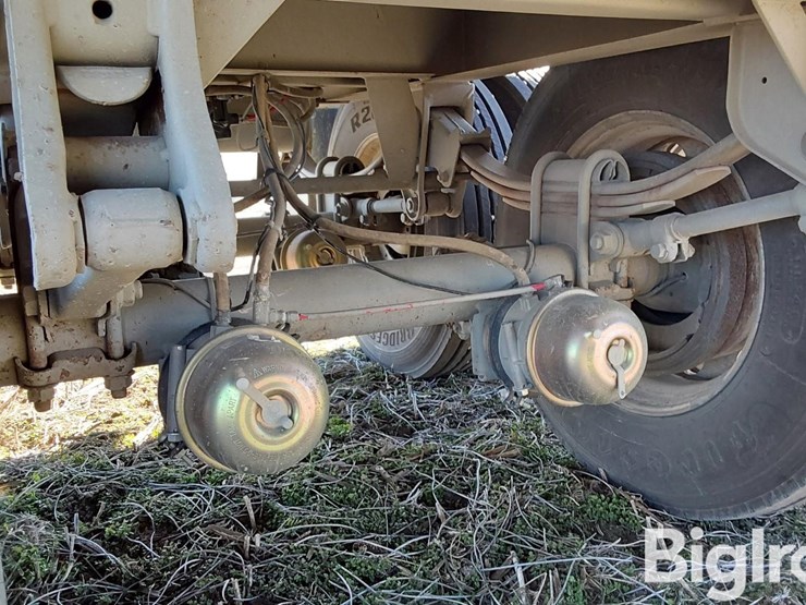 2006-jet-hopper-image-11