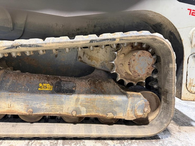 2018-takeuchi-tl10v2-image-13