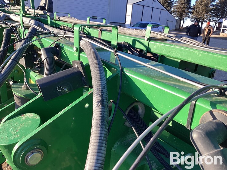 2006-john-deere-1770nt-image-16