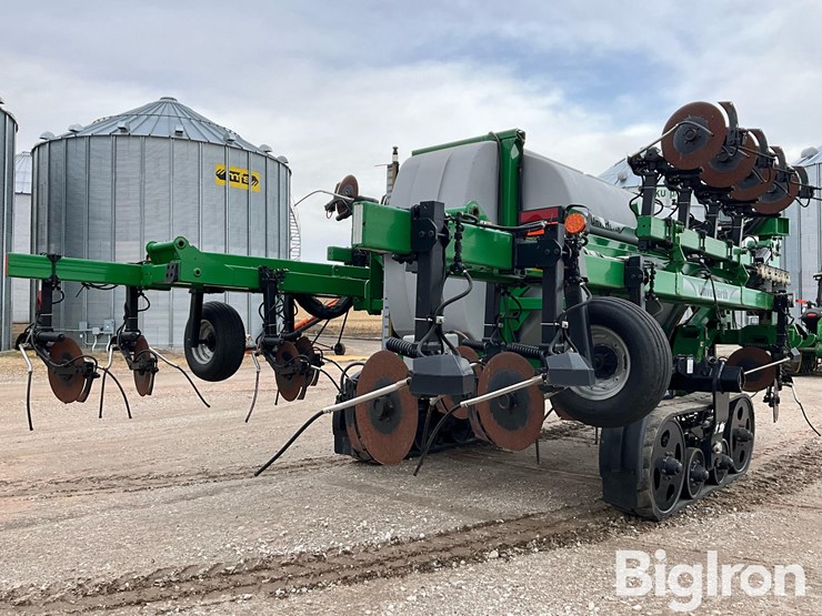 2019-unverferth-nutrimax-2600-image-5