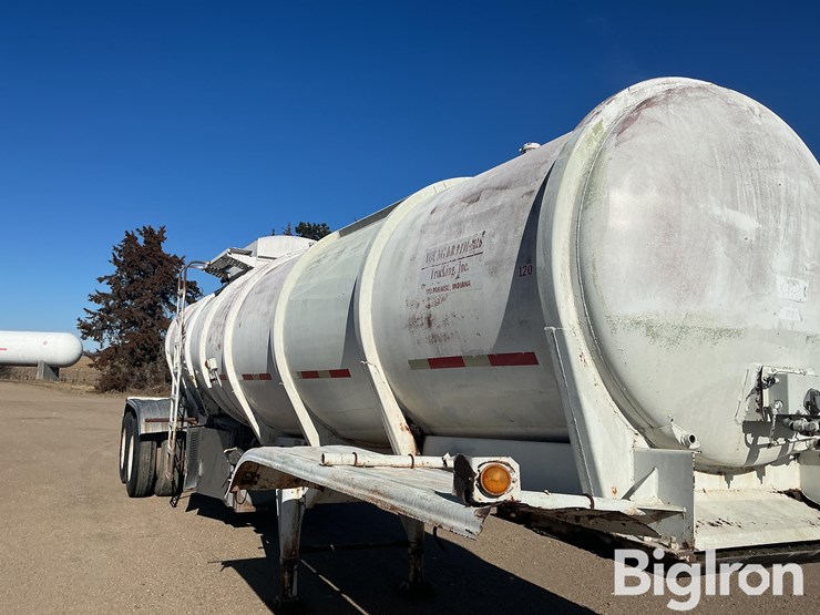1962-certified-t/a-stainless-steel-tanker-trailer-image-15