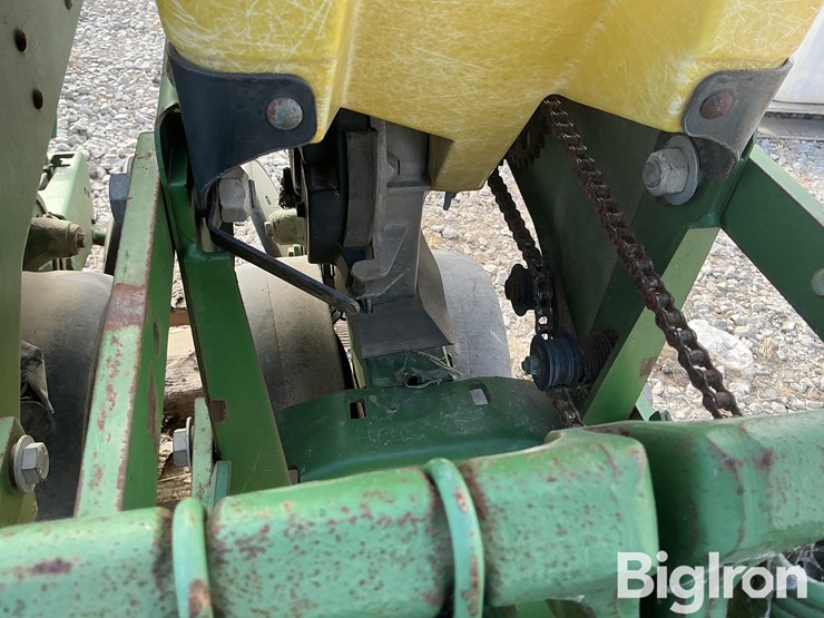 john-deere-7200-image-17