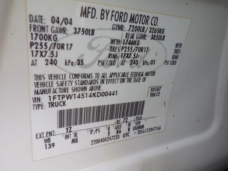 2004-ford-f150-image-16