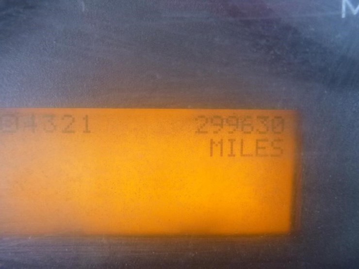 2012-international-durastar-4400-image-21