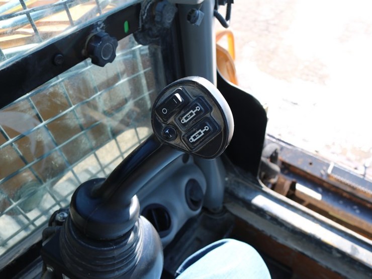 2017-case-tr340-image-9