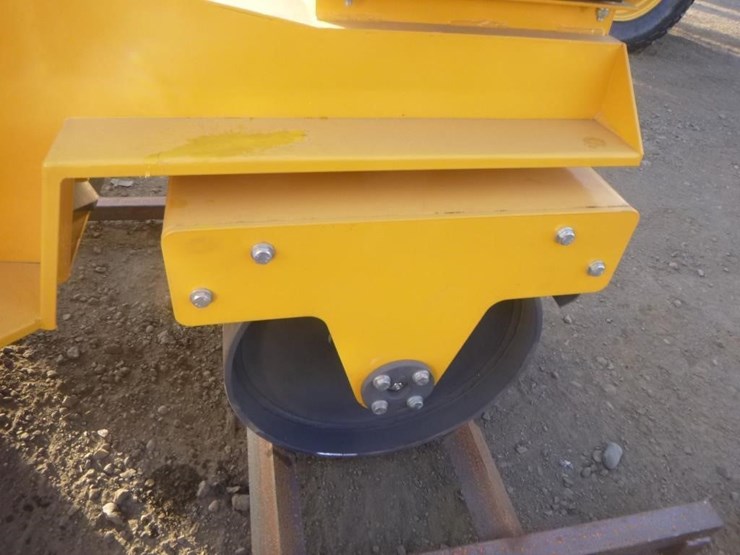 sdlool-sl850-tandem-vibratory-roller-image-13