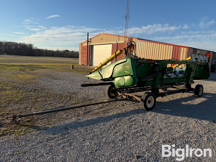 2020-john-deere-708c-image-7