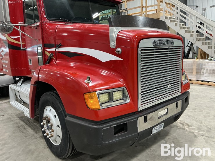 1994-freightliner-fld112-image-14