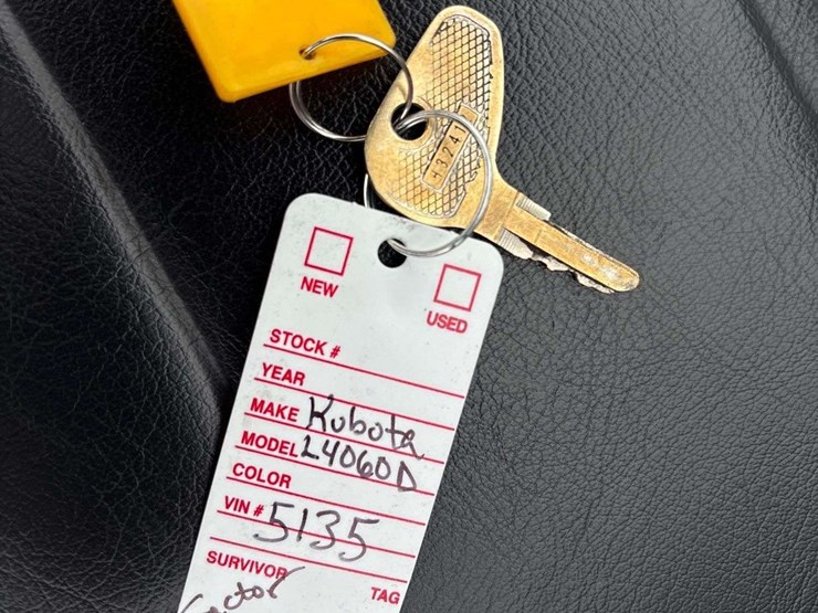 2025-kubota-l4060d-42hp-4wd-utility-loader-tractor-image-42