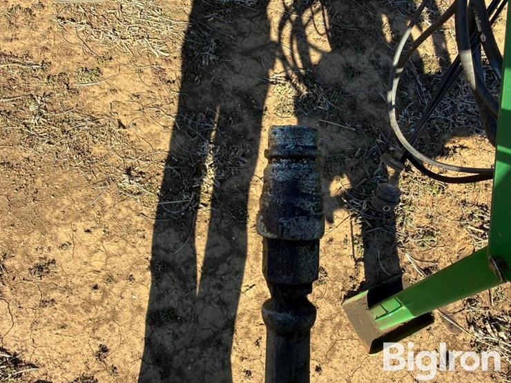 great-plains-yp4024a-3115-31r15-planter-image-19